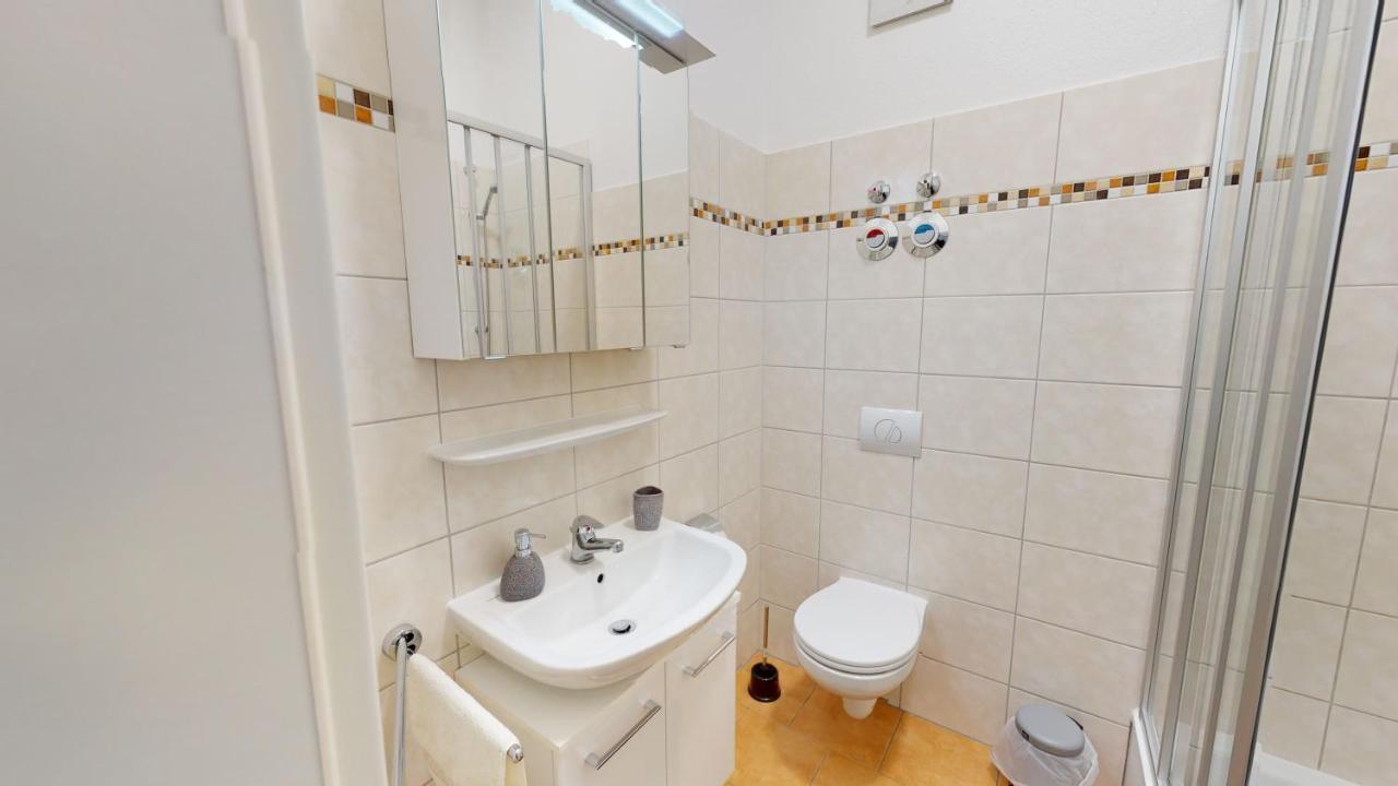 Sweethome - Luxus Pur - Grosse Kueche, Wifi Magdeburg Kültér fotó