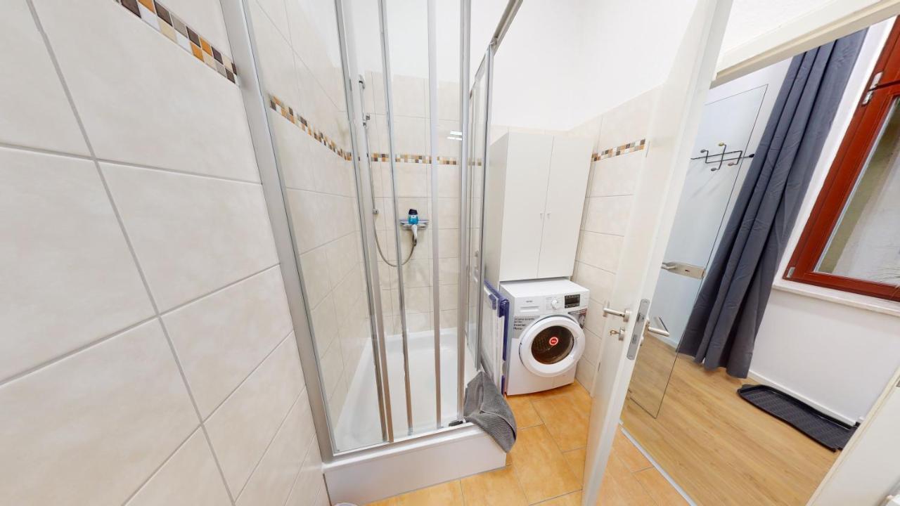 Sweethome - Luxus Pur - Grosse Kueche, Wifi Magdeburg Kültér fotó